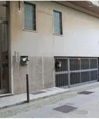 in affitto Privato magazzino Via Torrente Trapani mq 12