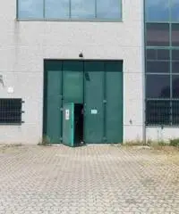 Affitto Capannone in via Idiomi