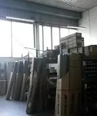 Affitto Capannone in Viale Italia