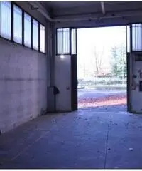 Affitto Capannone in Via Antonio Canova