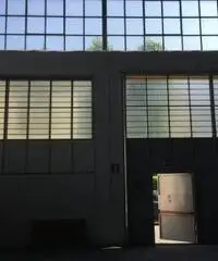 Affitto Capannone in Via Eleonora Duse