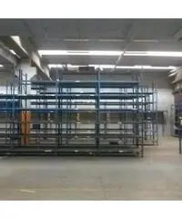 Affitto Capannone in Via Gian Lorenzo Bernini