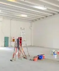 Centro: Affitto Capannone in Via Mario Idiomi