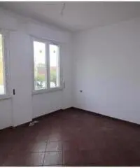 Grancia: Affitto Capannone in Via Alcide De Gasperi