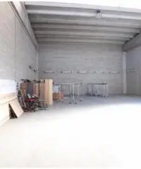 Lucernate: Affitto Capannone in Via Italo Calvino