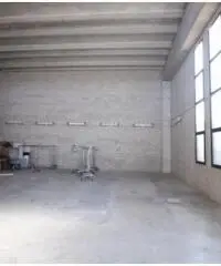 Lucernate: Affitto Capannone in Via Italo Calvino