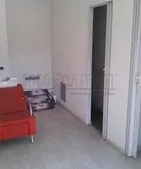 Mazzo: Affitto Capannone in via ghandi