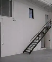 Mazzo: Affitto Capannone in Via Achille Grandi