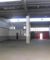 Mazzo: Vendita Capannone in Via Alcide De Gasperi