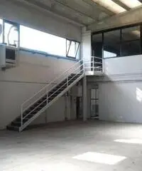 Vendita Capannone da 330mq