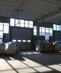 Vendita Capannone in idiomi