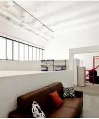 Vendita Capannone in Via Isaac Newton