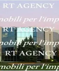 Vendita Capannone in via Via Redecesio