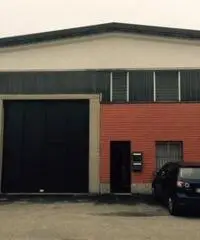 Vendita Capannone in Via Lazio , 10