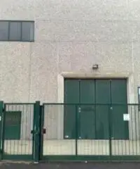 Affitto Capannone da 1200mq con ascensore
