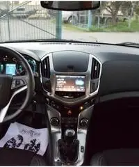 Chevrolet Cruze SW 1.7 D LTZ S.S. - Strafull - Cruise - Bluetooth - Cerchi - Sensori