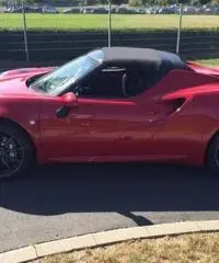 Alfa Romeo 4C 1750 TBi Spider Pronta Consegna Alfa Romeo 4C 1750 TBi Spider Pronta Consegna