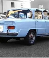 Alfa Romeo Giulia Super 1.6  Alfa Romeo Giulia Super 1.6