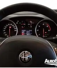 ALFA ROMEO Giulietta 1.6 JTDm 120 CV Super rif. 7186970 ALFA ROMEO Giulietta 1.6 JTDm 120 CV Super rif. 7186970