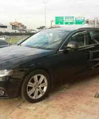 Audi A4 Avant 2.0TDI Advanced XENON NAVI PDC FATTURE TAGLI