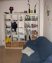 AFFITTASI A STUDENTESSE DUE POSTI LETTO IN CAMERA DOPPIA