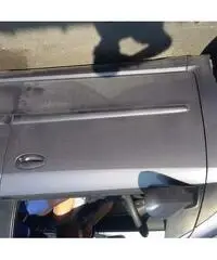 Autovettura