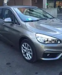BMW 218d Active Tourer Advantage BMW 218d Active Tourer Advantage