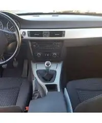 BMW 318d 143CV Touring Eletta BMW 318d 143CV Touring Eletta