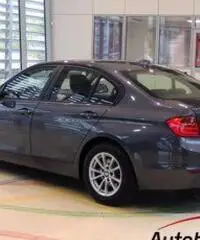 BMW 318 D STEPTRONIC BMW 318 D STEPTRONIC