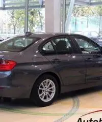 BMW 318 D STEPTRONIC BMW 318 D STEPTRONIC