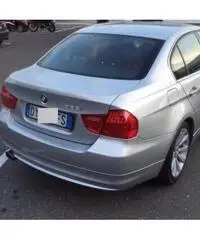 BMW 325 i cat Futura automatica pelle rif. 7117845