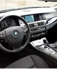BMW 530 d xDrive 258CV Touring Eletta AUTOMATICA+NAVI!! rif. 7194488 BMW 530 d xDrive 258CV Touring Eletta AUTOMATICA+NAVI!! rif. 7194488