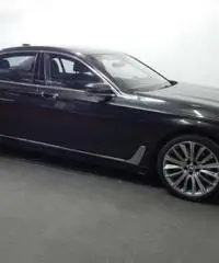 BMW 730 d Eccelsa rif. 7184676 BMW 730 d Eccelsa rif. 7184676