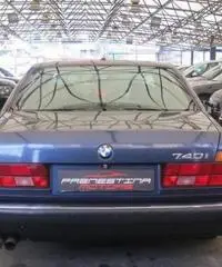 BMW 740 i V8 cat rif. 3887215 BMW 740 i V8 cat rif. 3887215