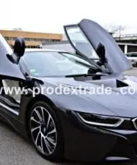 BMW i8 i8 Pure Impulse EXCLUSIVE*XENON*PDC*NAVI* rif. 6554467 BMW i8 i8 Pure Impulse EXCLUSIVE*XENON*PDC*NAVI* rif. 6554467