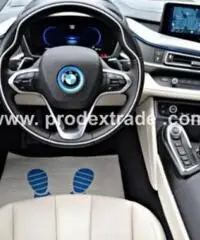 BMW i8 i8 Pure Impulse EXCLUSIVE*XENON*PDC*NAVI* rif. 6554467 BMW i8 i8 Pure Impulse EXCLUSIVE*XENON*PDC*NAVI* rif. 6554467