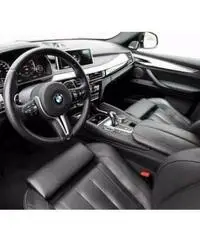 BMW X6 BMW X6M B & O / HUD / Driv. Assist./Kamera/TOP !!! BMW X6 BMW X6M B & O / HUD / Driv. Assist./Kamera/TOP !!!