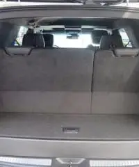 Cadillac Escalade 6.2L V8 Platinum ESV