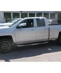 Chevrolet C1500 Chevrolet 1500 LT 5.3LA 4X4 Double Cab Chevrolet C1500 Chevrolet 1500 LT 5.3LA 4X4 Double Cab