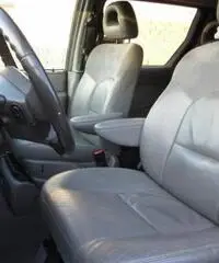 CHRYSLER Voyager 2.8 CRD cat LX Leather Automatica rif. 6589641