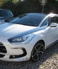 CITROEN DS5 Citroen DS5 2.0 HDi 163cv aut. SPORT CHIC rif. 7166733 CITROEN DS5 Citroen DS5 2.0 HDi 163cv aut. SPORT CHIC rif. 7166733