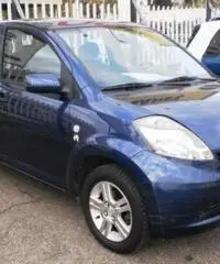 DAIHATSU Sirion 1.0 12V 5 porte rif. 7184147