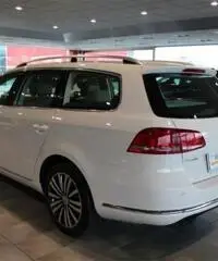 VOLKSWAGEN Passat 4MOTION VARIANT 2.0 TDI  HIGHLINE *UNIPROP* rif. 7195493