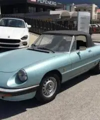 Alfa Romeo Spider Alfa Romeo 2.0