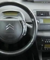 Citroen C4 1.6 HDI 110cv FAP Elegance