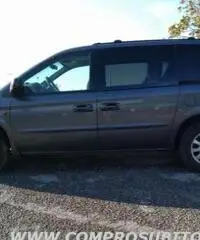 CHRYSLER Grand Voyager 2.5 CRD cat Limited rif. 7196109