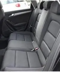 Audi A4 Avant 2.0 Tdi 143cv Multitronic con NAVI