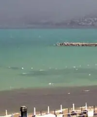 AFFITTASI APPARTAMENTO ARREDATO CON VISTA MARE