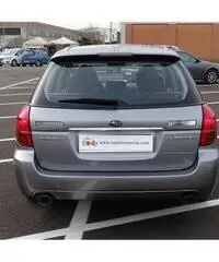 Subaru Legacy 2.0 16V Station Wagon AT AC