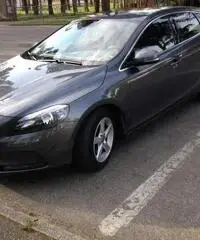Volvo V40 D2 Momentum Full Optionals